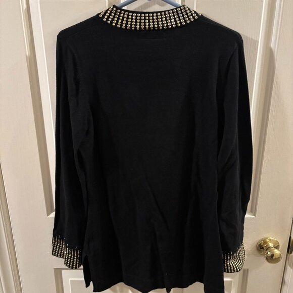 Boston Proper Black Embellished Long Sleeve V-Neck Tunic Top ~ Medium ~ EUC - Picture 2 of 7